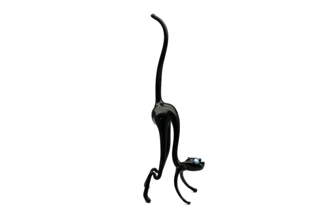 Elegant Black Murano Glass Cat Figurine 3 Inches Tall Handmade