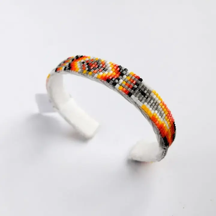 Small Shiny Grey Blue Navajo Beaded Bracelet