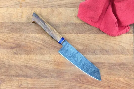 6.75″ Damascus Maple Bunka