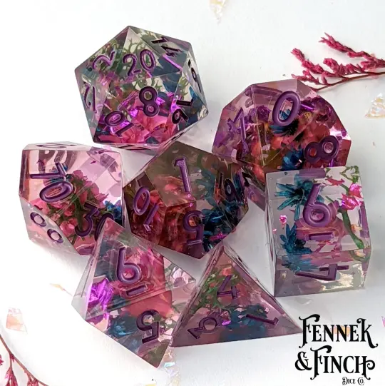 Midnight Garden Sharp Edge DnD Dice Set – 7-Piece with Real Flowers | Fennek & Finch