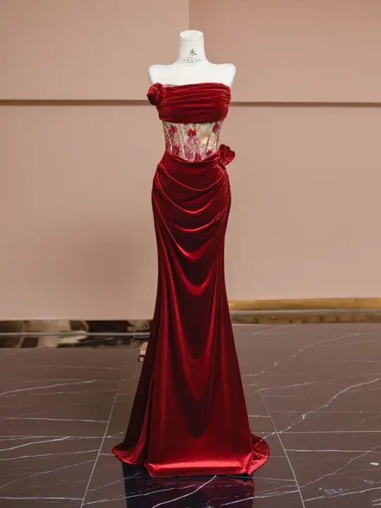 Red strapless boning long ball gown/bridal dress R8303
