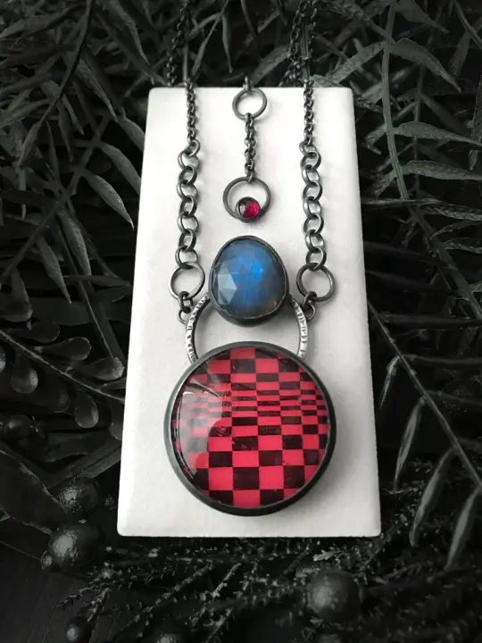 Glowing Pink Op Art Necklace with Quartz and Blue Labradorite