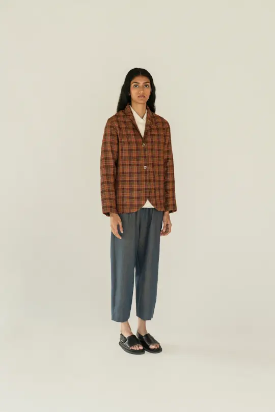 TOM - BROWN RED CHECKS