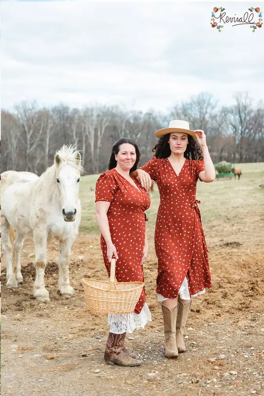 Dorothy Catherine Dress in Maple Lawn