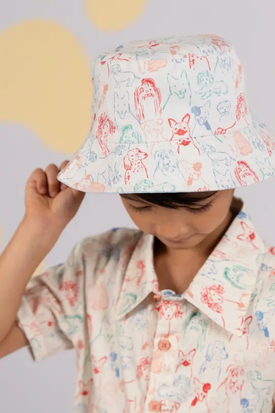Reversible Bucket Hat (Kids) - Colourful Puppies
