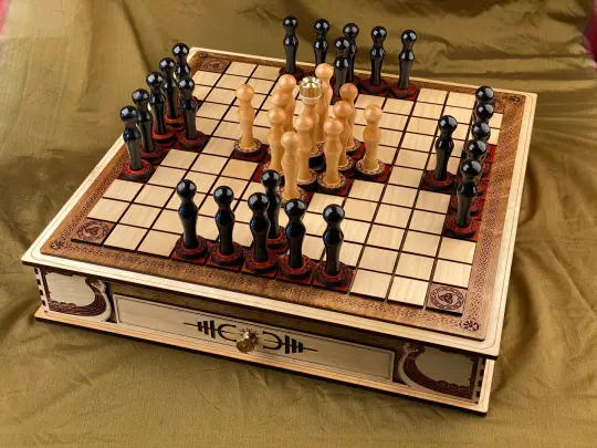 HNEFATAFL! Viking Chess. Deluxe Kings Edition ~ Signed & Numbered.