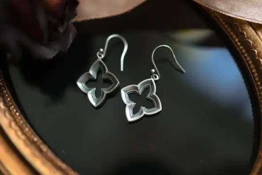Morgana Earrings - Silver