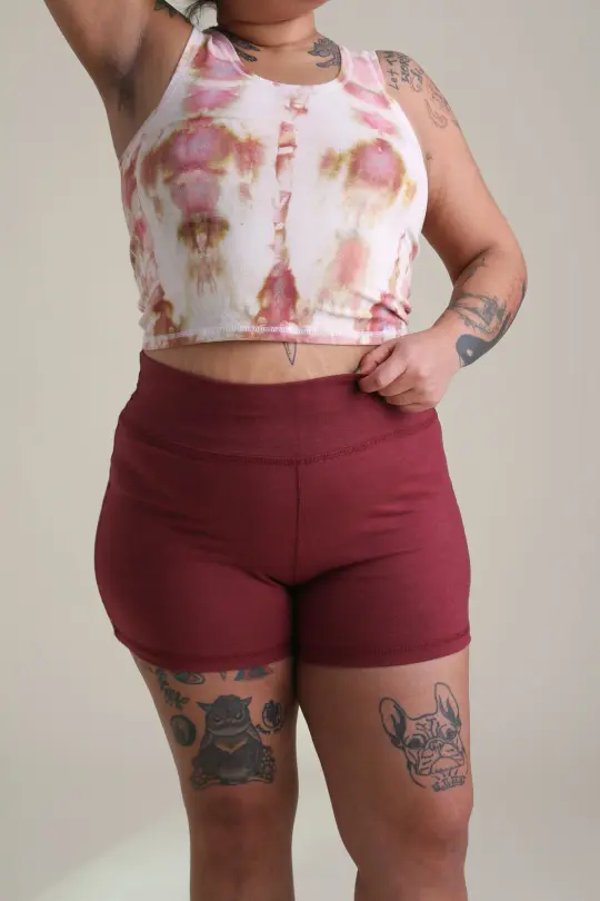 Shorts in Cranberry