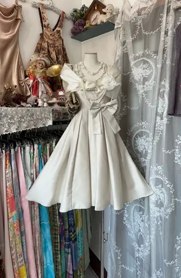 Ivory satin retro elegant waist slim fit A-line pleated skirt ball gown R6193