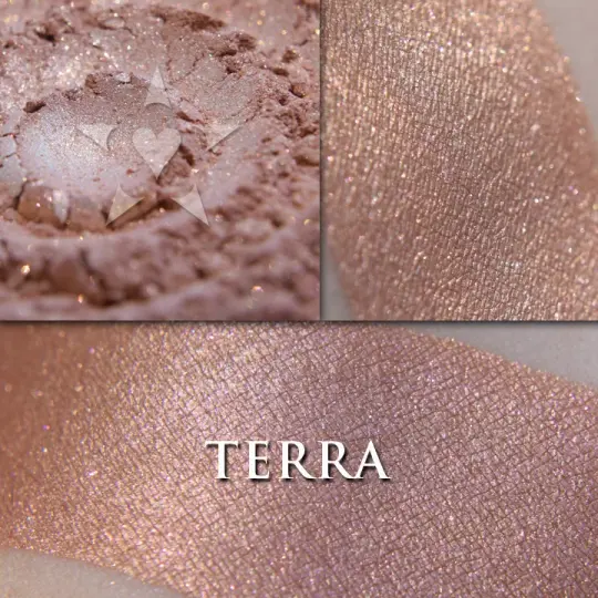 TERRA -  Highlighter/Bronzer - Multipurpose (Eye/Cheek/Face/Lip Safe)