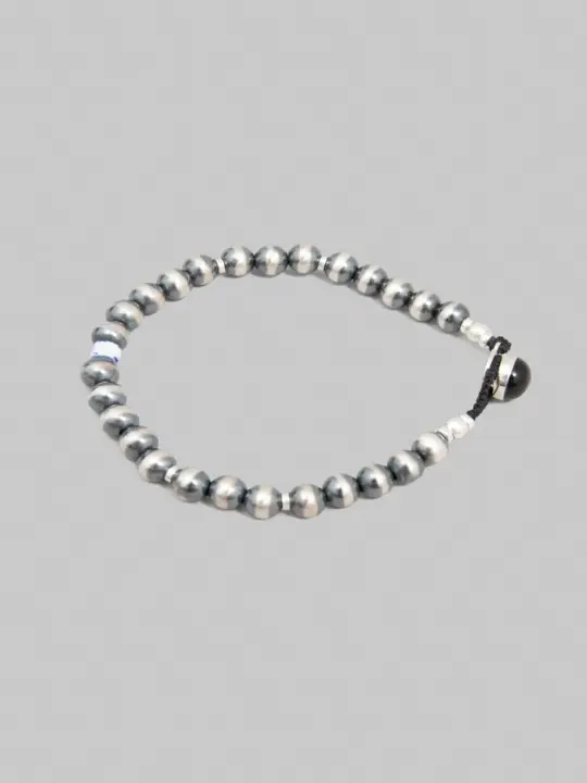 Mikia Navajo Pearl 5mm Silver Bracelet Onyx x Desert