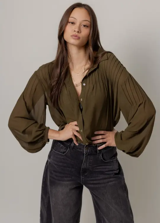Benedict Top in Olive
