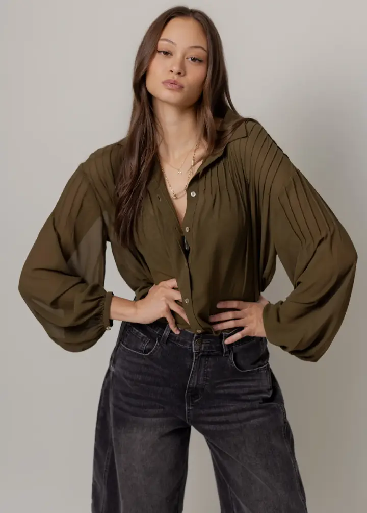 Benedict Top in Olive