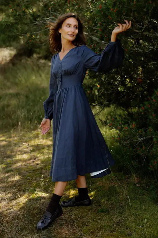 Diane – V-Neck Linen Midi Dress