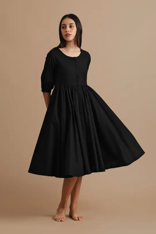 Nuit d’amour (Night of Love) – Dress