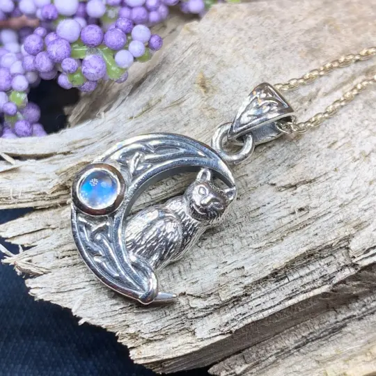 Celtic Cat Moon Necklace - Irish Cat Lunar Pendant - Mystical Cat Jewelry