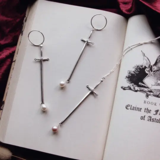 The Elven Blade Earrings with Pearl