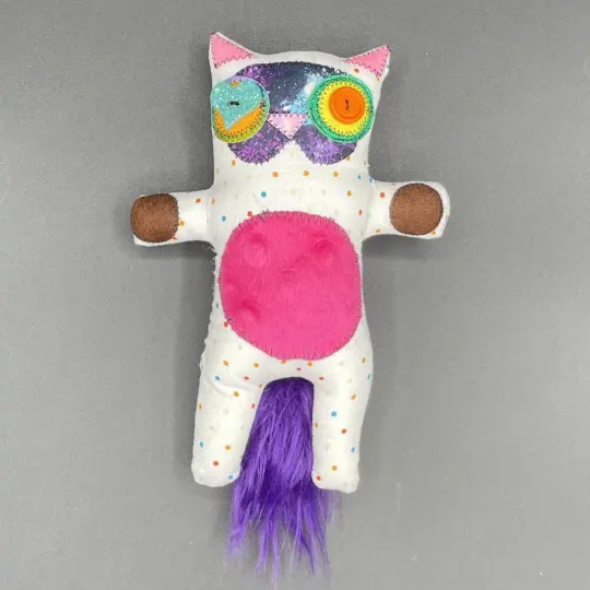 Funfetti - A Purrfectly Loveable Compact Cat