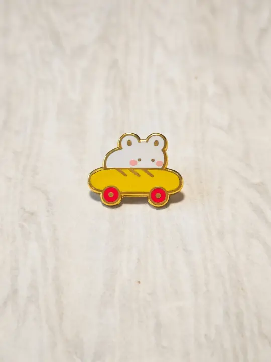 Mouse in Baguette Car Enamel Pin