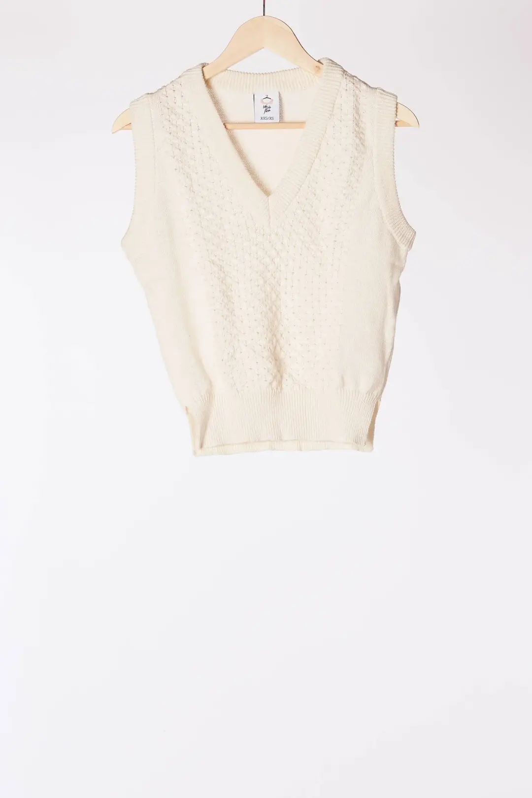 Elaine Vest, Linen Blend, White Magnolia