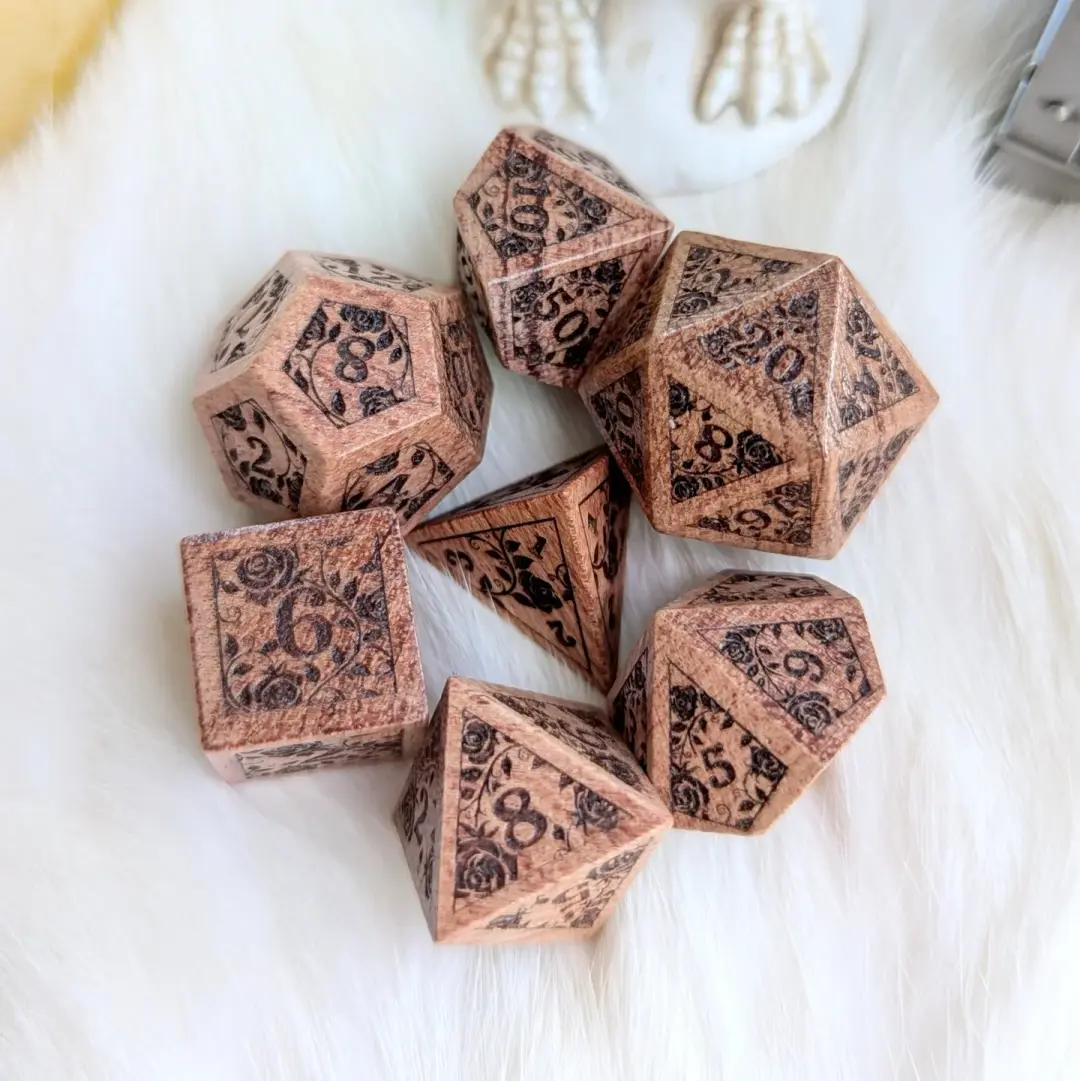 Rosewood Rose Vine Dice Set – 7-Piece Wooden Floral Engraved DnD Dice
