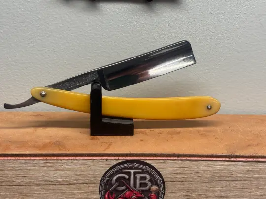 J.A. Henckels Twinworks 401 Straight Razor
