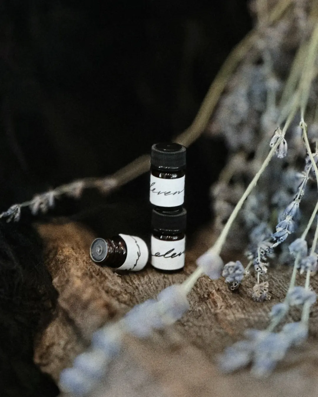 NUIT No. 11 Oil Perfume Sample