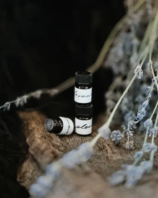 NUIT No. 11 Oil Perfume Sample