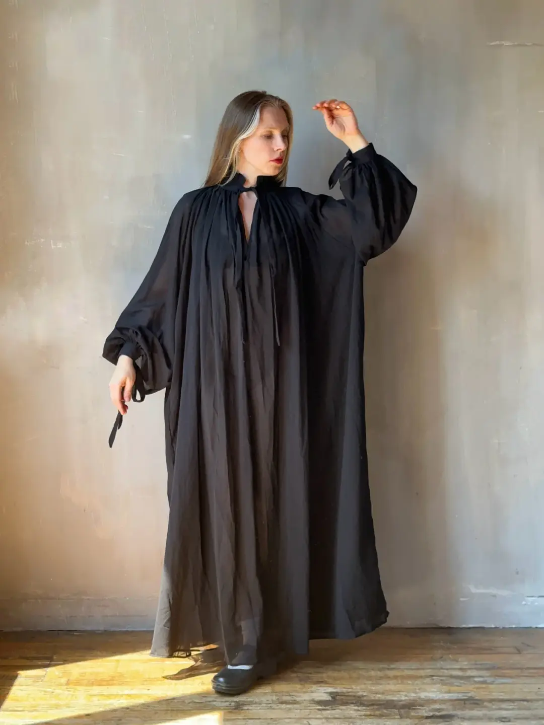 Ultra Maxi Baudelaire Chemise in Black Cotton Gauze (In Stock)