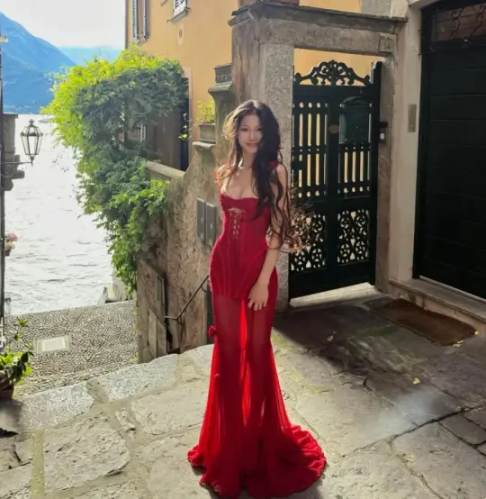 Mermaid Vibrant Chiffon Women's Prom Gown Burgundy Waist Fitted Maxi Evening Dress Birthday Dress — Fall Outfit 2026 New  RS3246