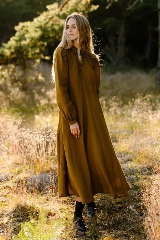 Dawn – Linen Dress with Tie Neckline
