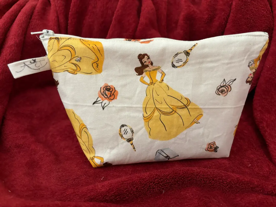 Book Princess Zipper Pouch