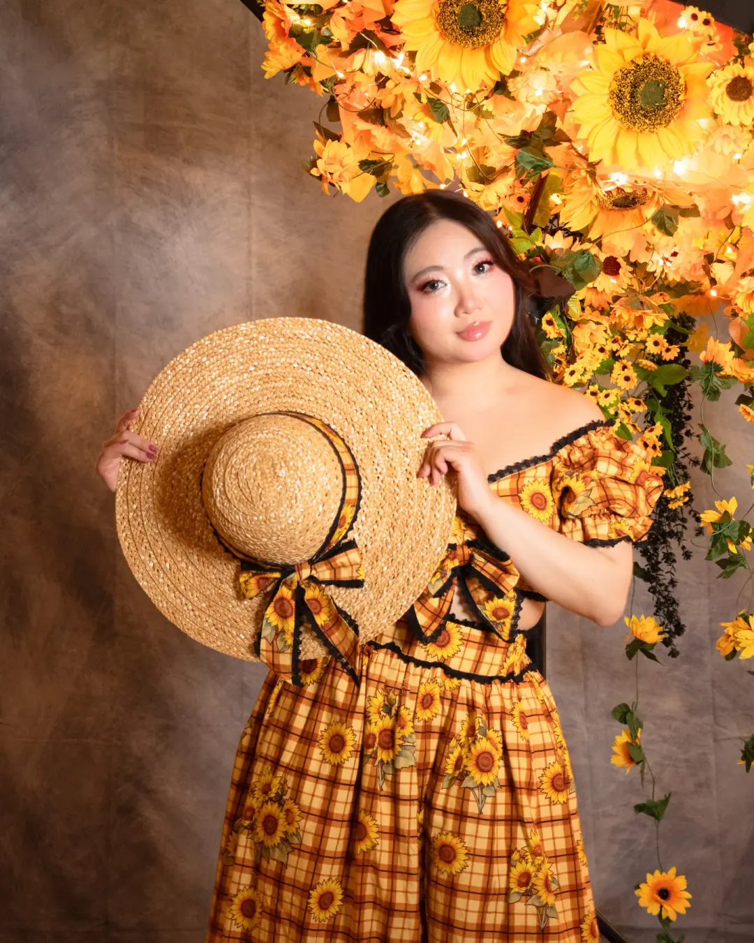 Sunflower Carousel Sun Hat (Pre-Order CLOSED)(ESD: November 15th - 30th, 2026)