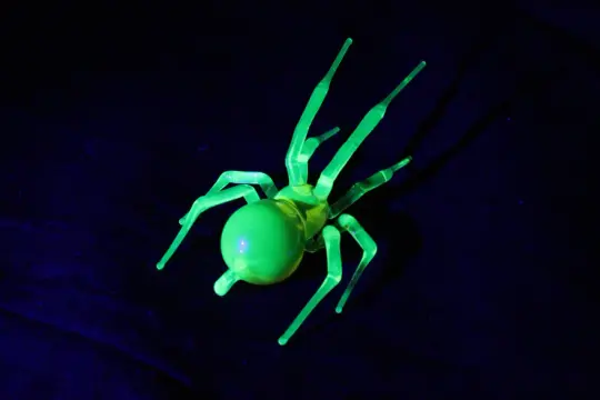 Glowing Uranium Glass Spider Pendant – Handmade UV Necklace