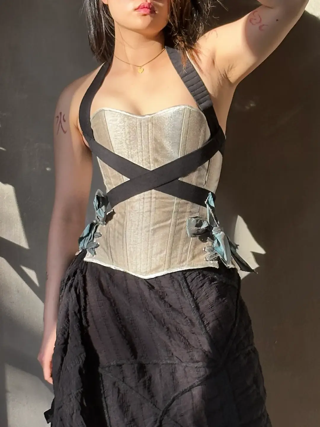 Sample Sale: Crossover Harness (Prototype, One Size)
