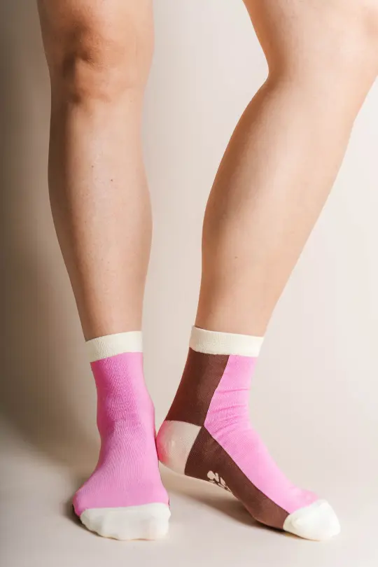 NEAPOLITAN COLOR BLOCK SOCKS