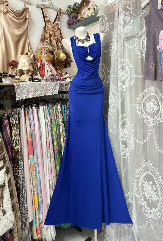 Blue tank top halter neckline fitted bodycon fishtail long ball gown R7568
