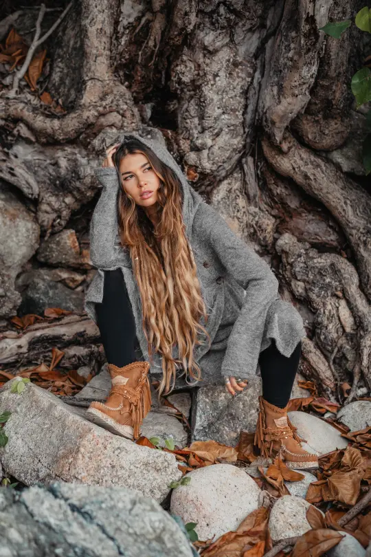 Hooded Sweater Amita Light Grey