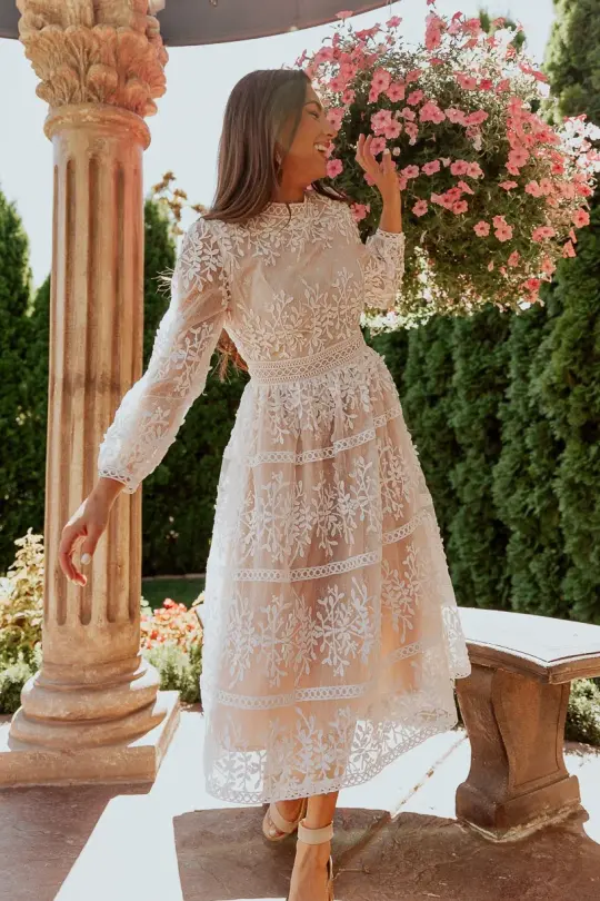 Sicily Dress in Champagne Lining