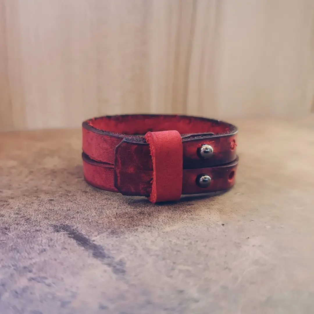 Unisex Red Choker Collar Style Leather Cuff