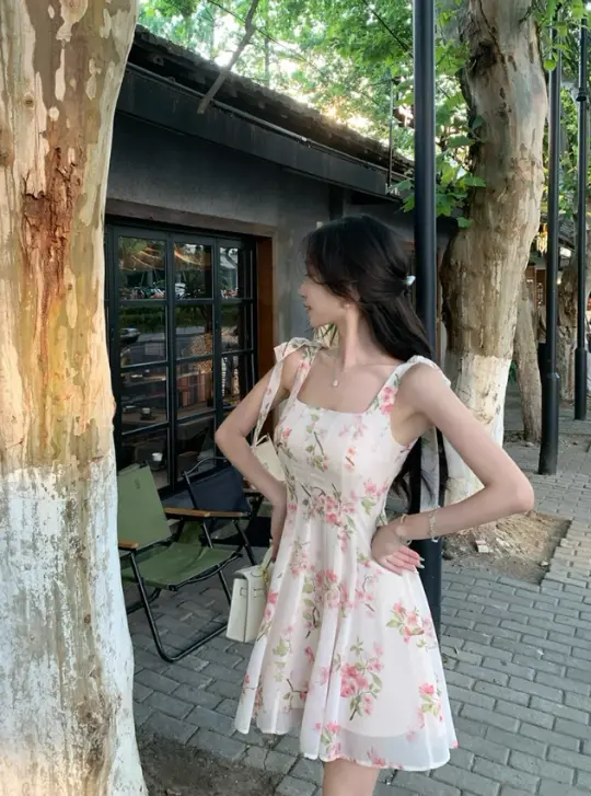 French sweet floral suspender skirt for women summer small fresh waist slimming short skirt R4336