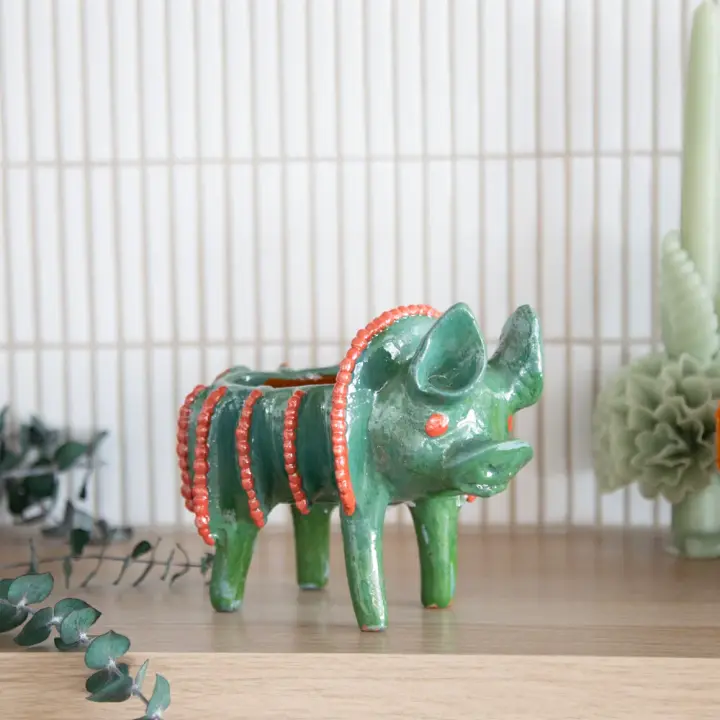 Cochinito Piñalado Decorative Bowl Sculpture