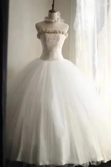 Tea-colored strapless waist-cinching ruched white ballgown long prom dress R7950