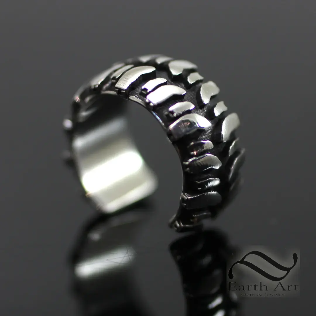 Mud Bogger Tire Tread Ear Cuff
