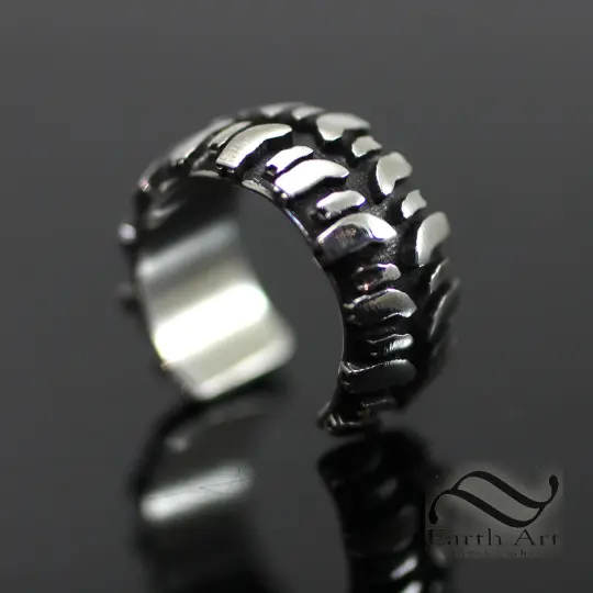 Mud Bogger Tire Tread Ear Cuff