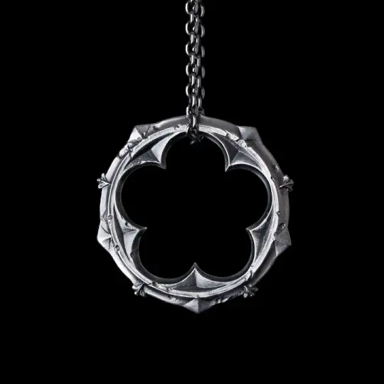 Cinquefoil Pendant