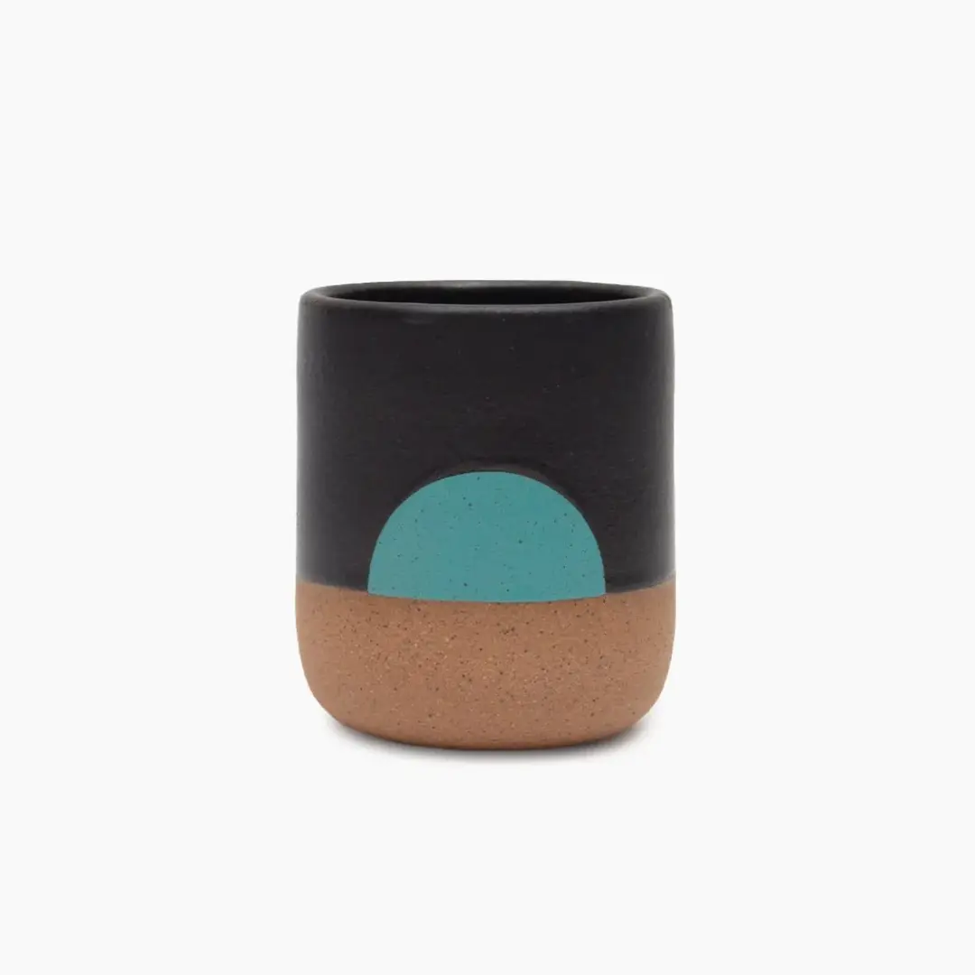 Black Moonrise Wolf Cup