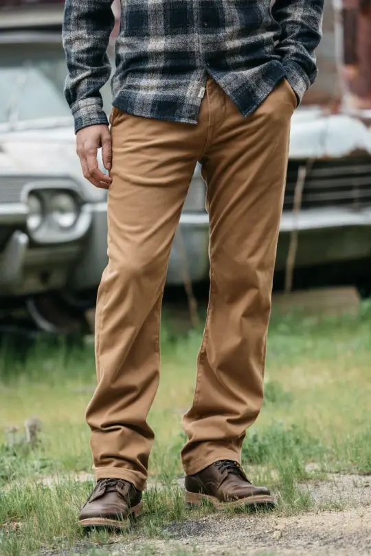 The Pipe Straight Denit® Chino - Khaki
