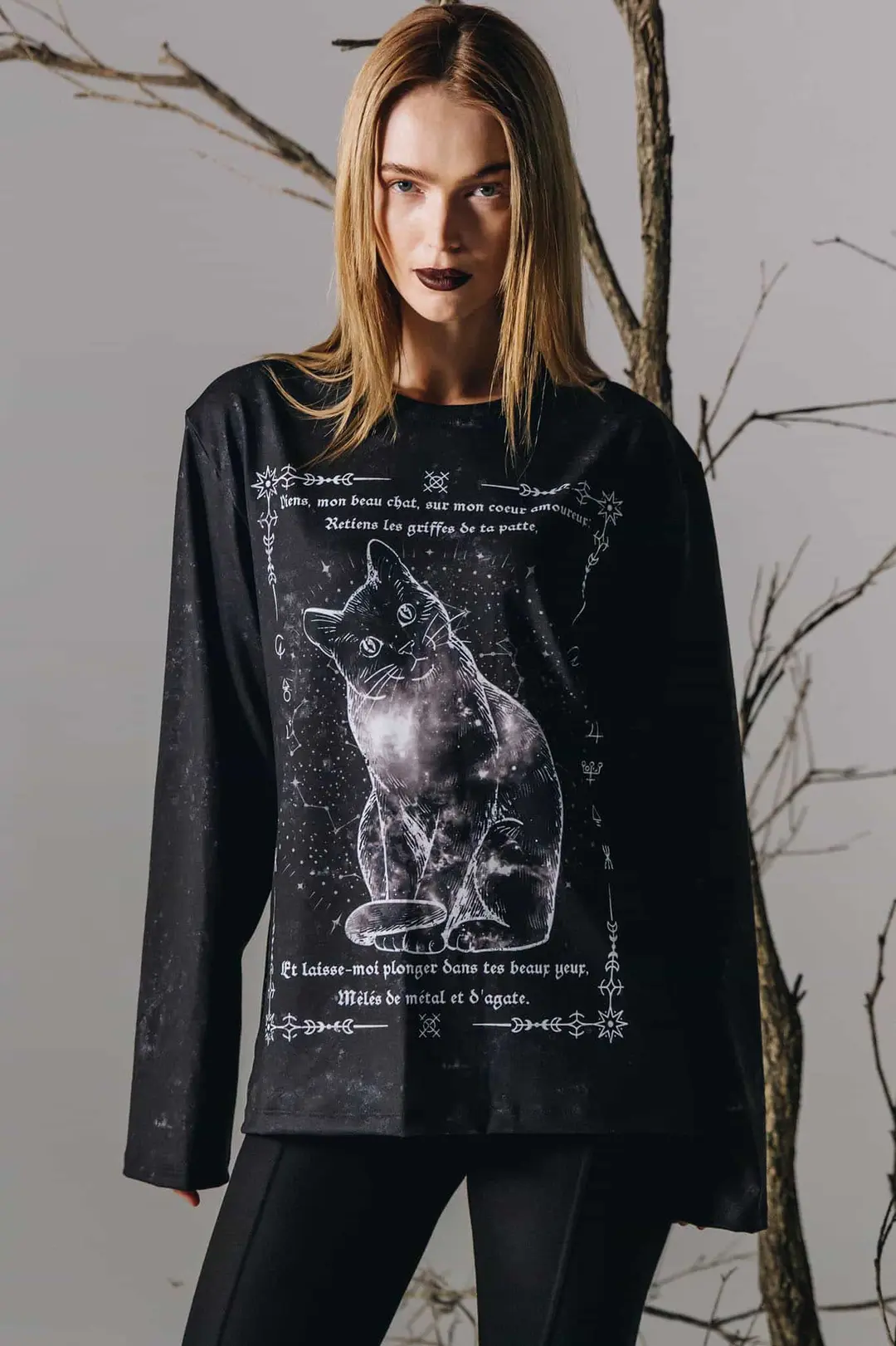 Fleurs of Evil Long Sleeve Oversized Boyfriend Tee