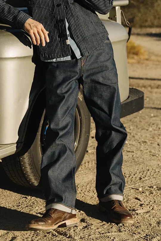 The Pail Loose Straight - Natural Slub Indigo - Raw 12.5oz Selvedge
